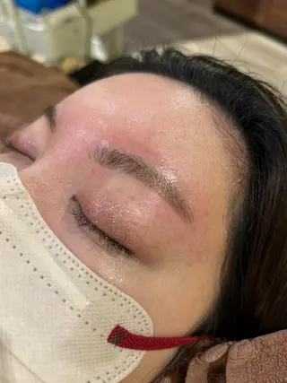 アイブロウ airi🌺カラー /特殊ヘア⛓️🖤のヘアスタイル