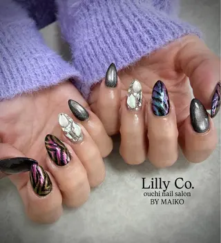 ネイル Lilly Co.のネイルデザイン