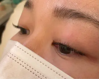 マツエク・マツパ 山本 菜月のヘアスタイル