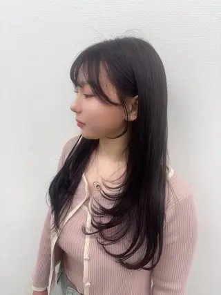 ロング カラー Queen's gate 昭和Palace所属・🩵 青木萌華 🩵 髪質改善・髪色改善のヘアスタイル