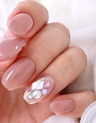 ネイル ゲン レイカのネイルデザイン