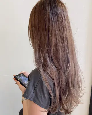 ロング LOVESTOIKE 堂本のヘアスタイル