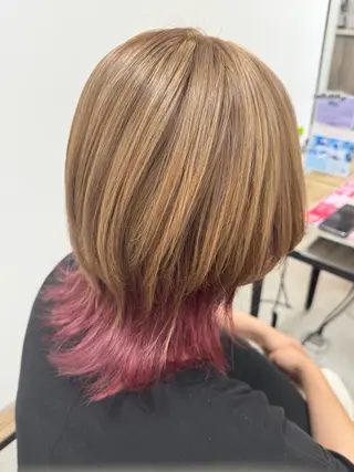 カラー 坂田 優子のヘアスタイル