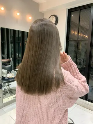 ロング カラー TENELE所属・チバ タクミのヘアスタイル