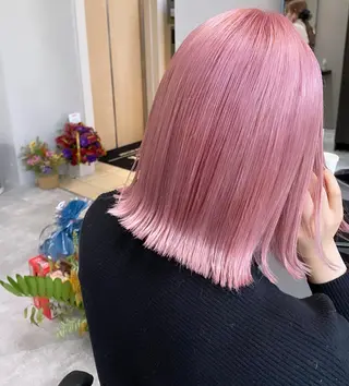 カラー セミロング ハイトーン😺艶 ✨ブリーチ✨透明感のヘアスタイル