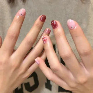 ネイル A. Hashimotoのネイルデザイン