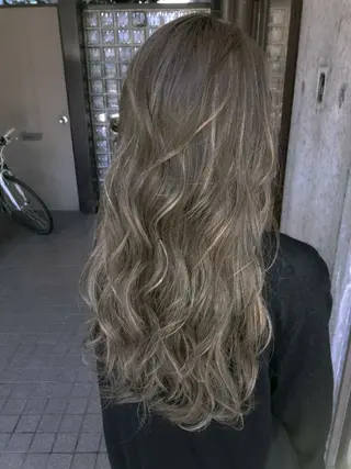 セミロング カラー RIENS♡xrea 山本優舞のヘアスタイル