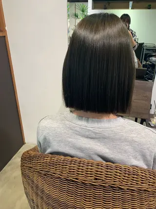 カラー 北村 レイナのヘアスタイル