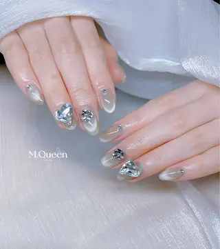 ネイル MQueen ネイルサロンマルのネイルデザイン