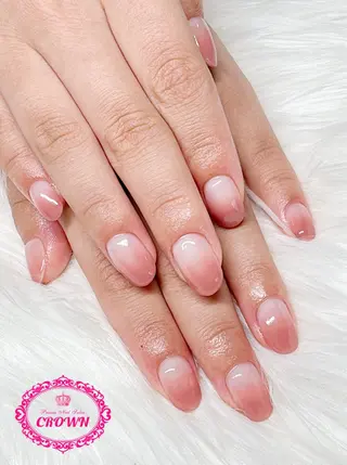 ネイル CROWN プライベートサロンのネイルデザイン