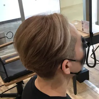 ショート カラー メンズ 滝口 瑞季のヘアスタイル