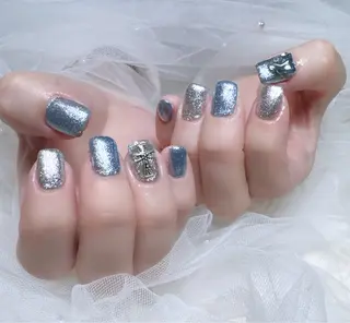 ネイル 高島 夏海のネイルデザイン