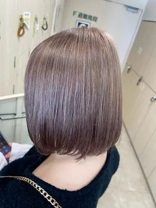 ショート カラー 🍀自然＆長持ち♪ 縮毛矯正の匠✨️のヘアスタイル