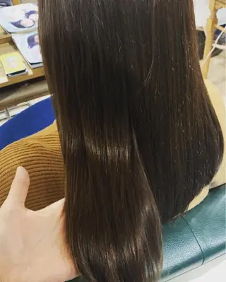 ロング カラー 碓井 美雪のヘアスタイル