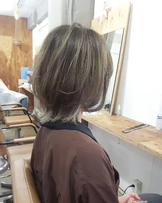 ショート カラー 🔳髪質改善🔳 岡本陽のヘアスタイル