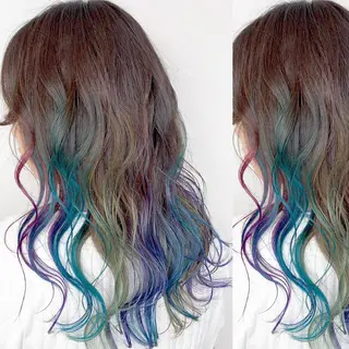 ミディアム カラー JuNブリーチに 縮毛矯正するプロのヘアスタイル