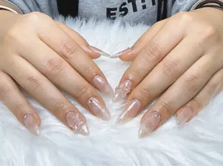 ネイル 小島 阿佑美のネイルデザイン