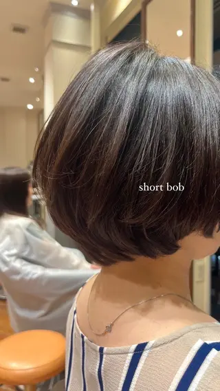 ショート ｼｮｰﾄｶｯﾄ 梅田 山下　すみれのヘアスタイル