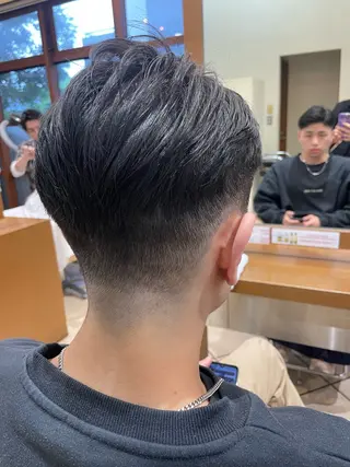 メンズ みうら さらのヘアスタイル