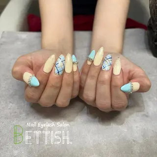 ネイル BETTISH SERIのネイルデザイン