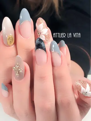 ネイル atelier la vita所属・lavita. mimuraのネイルデザイン