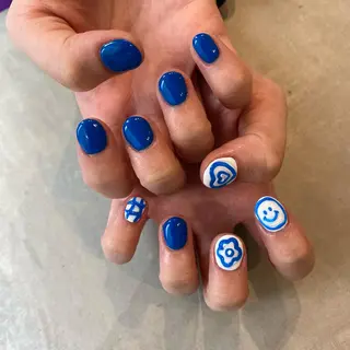 ネイル SHELL TOKYO所属・鎌田 玲奈のネイルデザイン