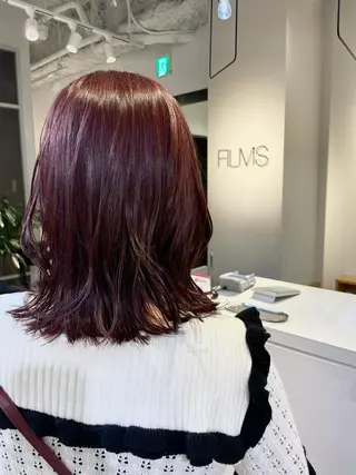 ミディアム カラー レイヤーカット Kinoのヘアスタイル