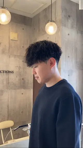 ミディアム パーマ メンズ HairSalon Productions所属・ハマノ ミユのヘアスタイル