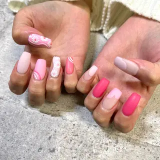 ネイル 今福鶴見ネイル 8(ｴｲﾄ)のネイルデザイン