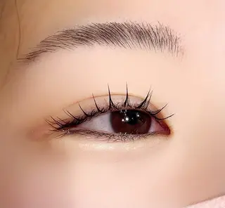 マツエク・マツパ フィーネ 八戸店所属・FiｰNe八戸 三浦のマツエク・マツパデザイン