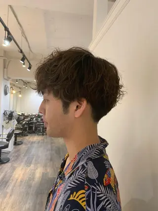 パーマ メンズ GO TODAY  SHAIR SALON 梅田NU茶屋町店所属・田中成美/レイヤー カット/透明感カラーのヘアスタイル