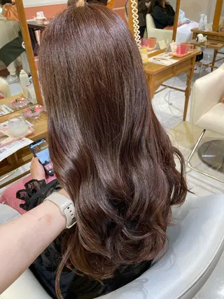 ロング 山﨑 まなかのヘアスタイル