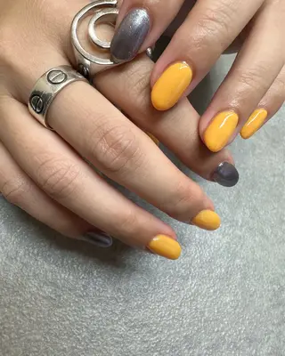 ネイル kiii.__ ✴︎*のネイルデザイン