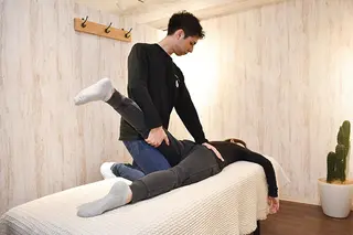 目黒/小顔/矯正 美容整体師テツロウのエステ・リラクイメージ