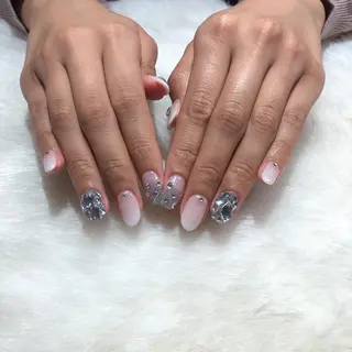 ネイル Nes.Nail所属・Miyagi Asamiのネイルデザイン