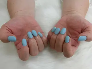 ネイル カラーズビューティサロン所属・ツノスエアヤカ ／つののネイルデザイン