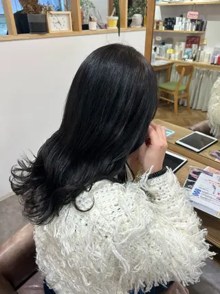 セミロング merc.🌿 友藤鮎那のヘアスタイル
