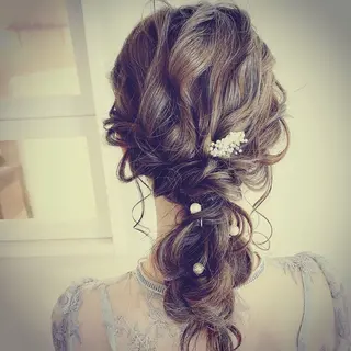 セミロング カラー ヘアアレンジ au美容室所属・au栄矢場町 水素髪質改善Tのヘアスタイル