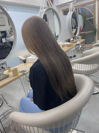 ロング カラー メンズ soi所属・ケアブリーチ/ツヤ髪 /ハイトーン/西村のヘアスタイル