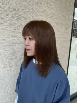 ミディアム 對馬 小菜美のヘアスタイル