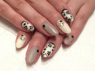 ネイル Nest 三田のマツエク・マツパデザイン