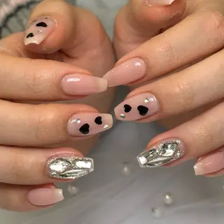 ネイル エルバイノリコ尾形 パラジェル取扱店✨のネイルデザイン