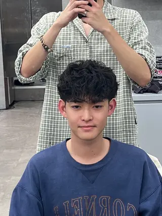 ショート パーマ スペインカールパーマ 特化/しょうま🌟のヘアスタイル