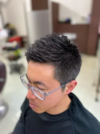 ショート メンズ ZEROII CORE所属・otsuka syunsukeのヘアスタイル