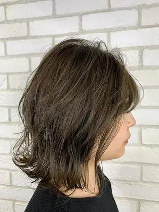 ショート カラー she2.shinjuku所属・takumi Hのヘアスタイル
