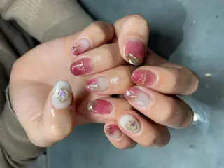 ネイル LAVISH nail salonのネイルデザイン