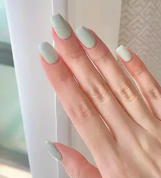 ネイル 高木 維麗絲のネイルデザイン