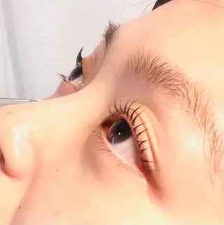 マツエク・マツパ ikoi yukaのヘアスタイル