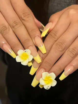 ネイル Luna Glade Nail Salon所属・Luna Gladeのネイルデザイン