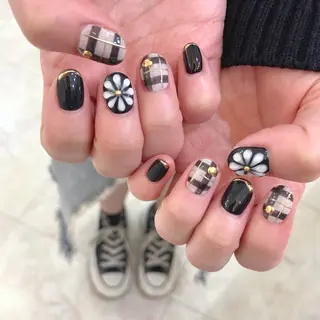 ネイル nailist こがのネイルデザイン